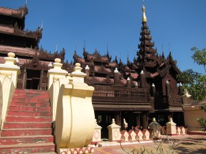 Shwe In Bin Kyaung Monastery